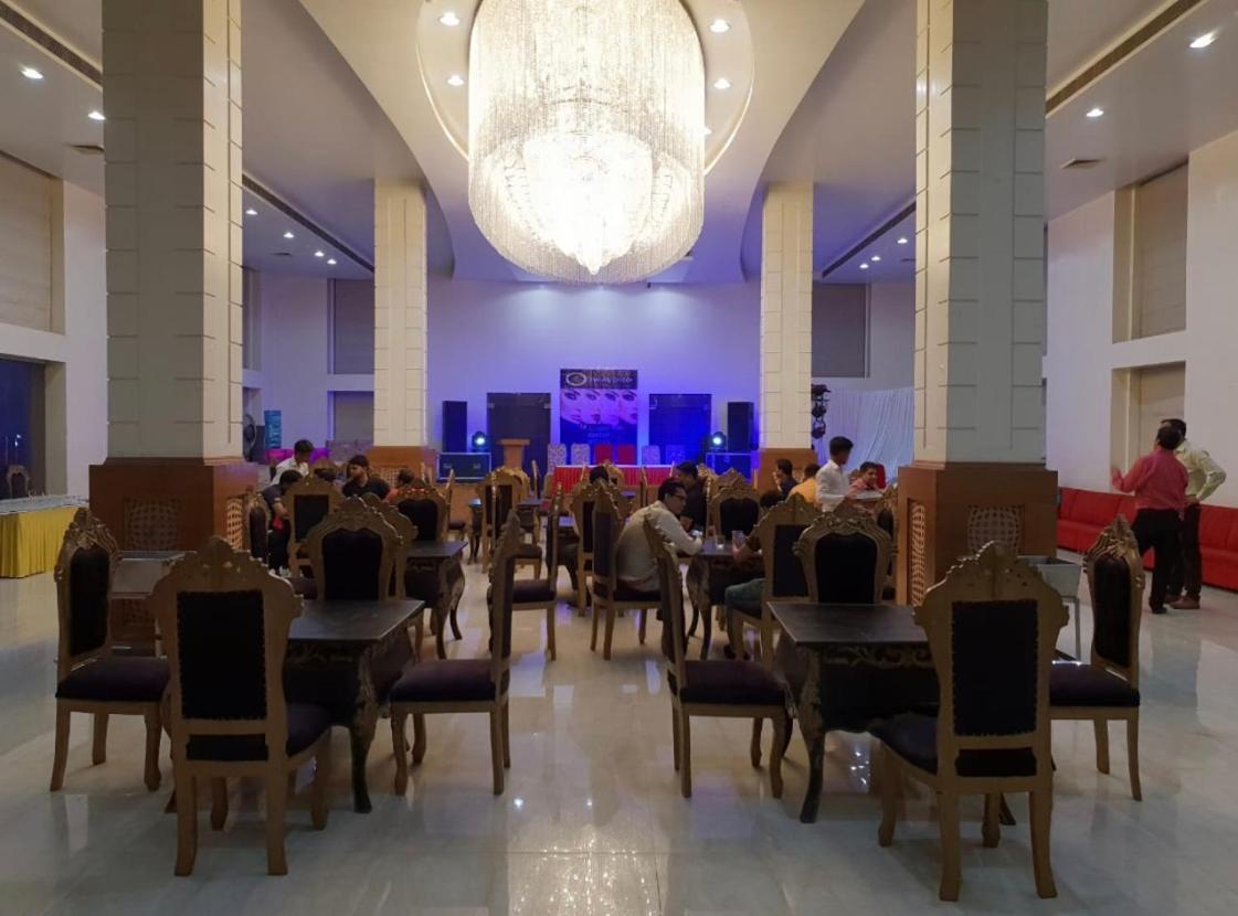 Hotel Pacific Roorkee Екстериор снимка
